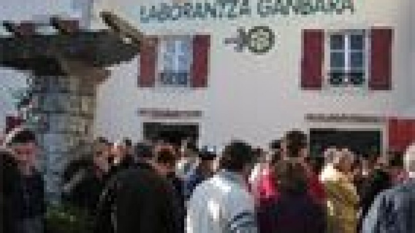EAJ-PNBk laborantxa ganbara berria sustengatzen du
