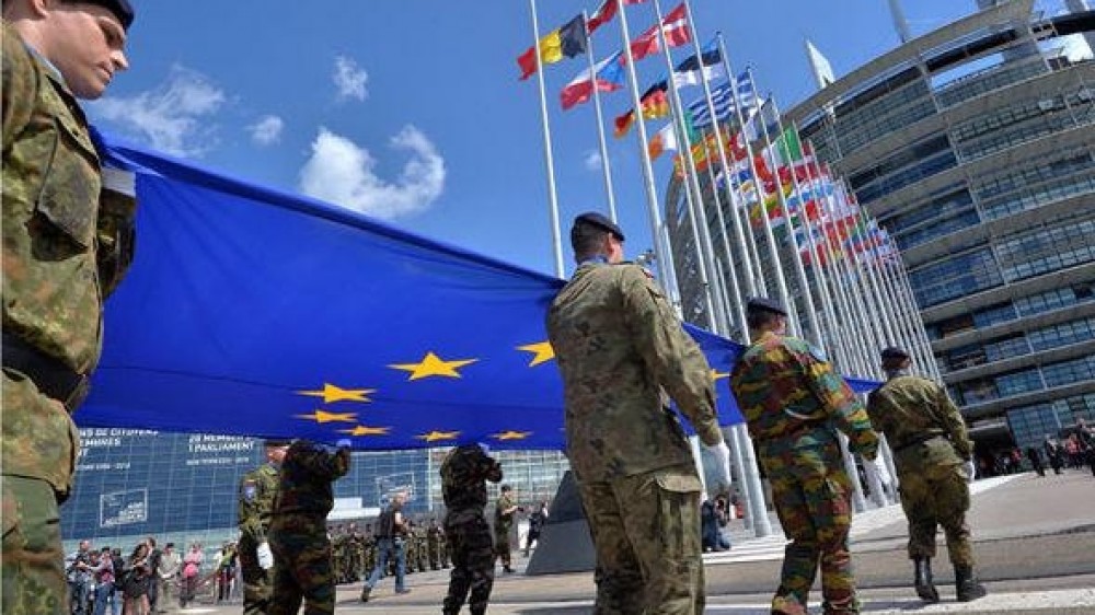 Vers une Europe de la défense ? 