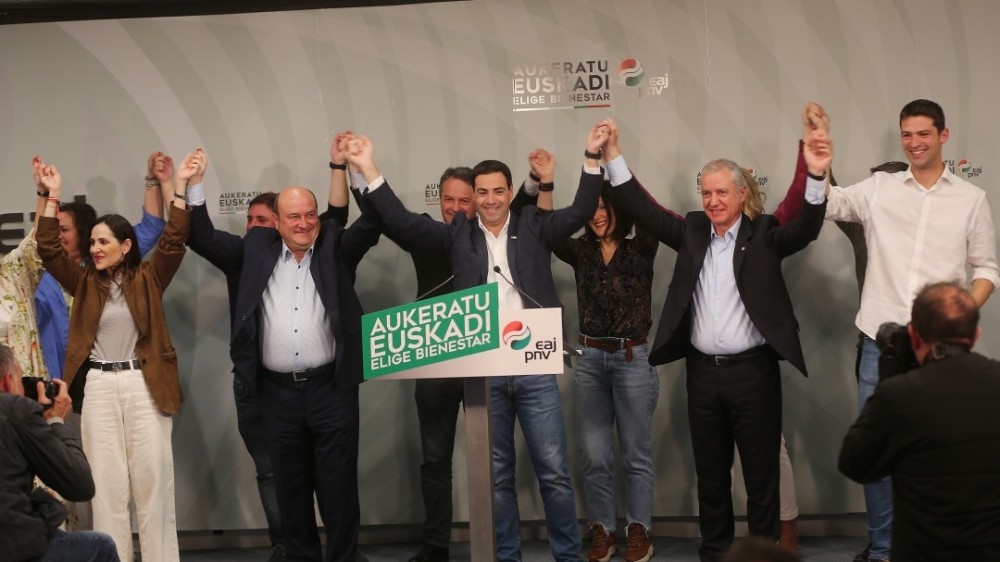 Euskadin lehen jarraitzen du EAJ-PNBk