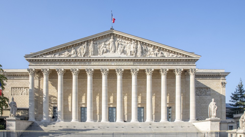 Fin du Gouvernement Barnier : EAJ-PNB défend une alternative pour une nécessaire stabilité politique, en France et  en Pays Basque nord