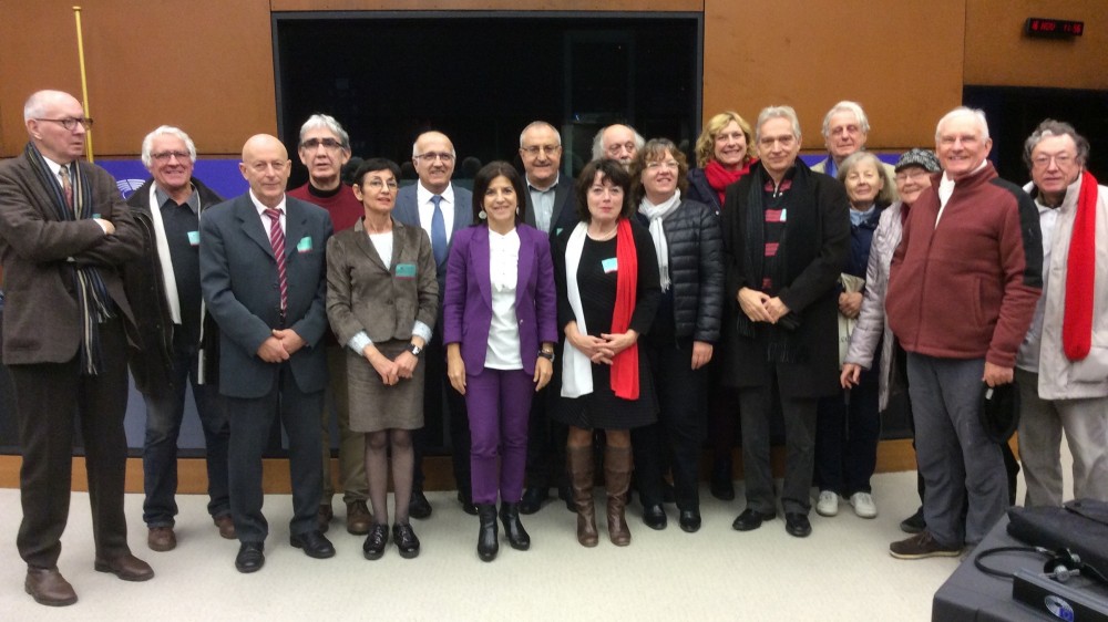 Eaj-Pnb dénonce à Strasbourg la situation de l'euskara, du catalan, de l'occitan, du breton et de l'alsacien, pour susciter un changement Eaj-Pnb dénonce à Strasbourg la situation de l'euskara, du catalan, de l'occitan, du breton et de l'alsacien, pour susciter un changement