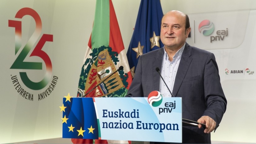 EAJ-PNB présente sa première contribution à la Conférence sur l’avenir de l’Union Européenne, aujourd’hui 9 Mai, à l’occasion de la Journée de l’Europe. EAJ-PNB présente sa première contribution à la Conférence sur l’avenir de l’Union Européenne, aujourd’hui 9 Mai, à l’occasion de la Journée de l’Europe.