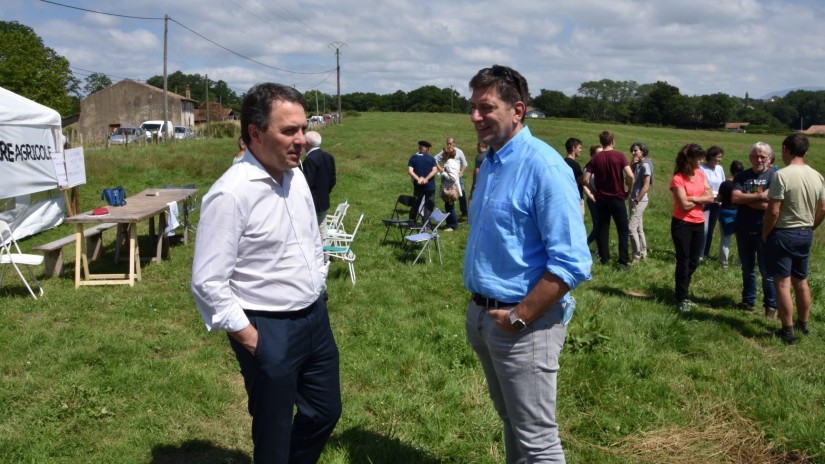 Le Pays Basque a besoin de terres agricoles à cultiver Le Pays Basque a besoin de terres agricoles à cultiver