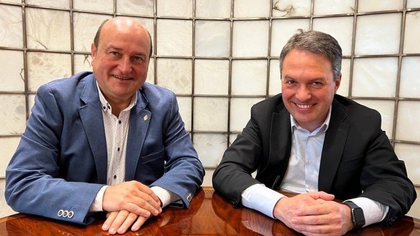 Entretien avec Andoni Ortuzar, président national et Peio Etxeleku, président régional d‘EAJ-PNB (I) Entretien avec Andoni Ortuzar, président national et Peio Etxeleku, président régional d‘EAJ-PNB (I)